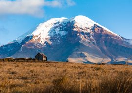 Ecuador Haus vor Anden