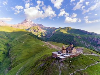 Werde zum Reisepionier im Kaukasus