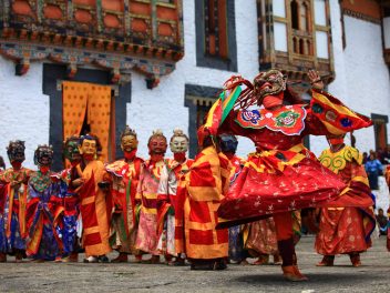 Abenteuer Bhutan: Highlights im glücklichsten Land der Welt