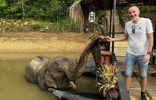 Thailand-Rundreise in vollen Zügen